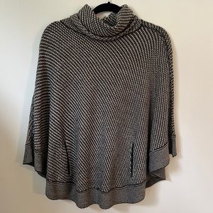 Turtleneck poncho